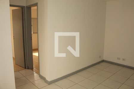 Sala de apartamento para alugar com 2 quartos, 47m² em Jardim da Gloria, Cotia