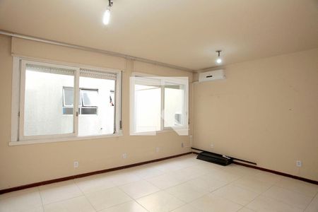 Studio - Sala / Quarto de kitnet/studio à venda com 1 quarto, 34m² em Centro Histórico, Porto Alegre