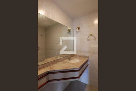 Lavabo de apartamento para alugar com 4 quartos, 215m² em Centro, Ribeirão Preto