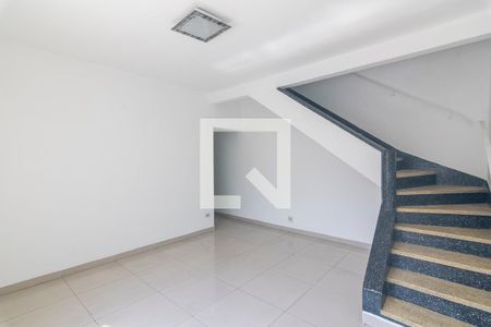 Sala de casa à venda com 2 quartos, 115m² em Vila Camilópolis, Santo André