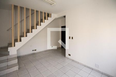 Apartamento para alugar com 68m², 2 quartos e sem vagaSala