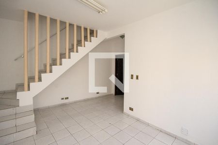 Apartamento para alugar com 68m², 2 quartos e sem vagaSala