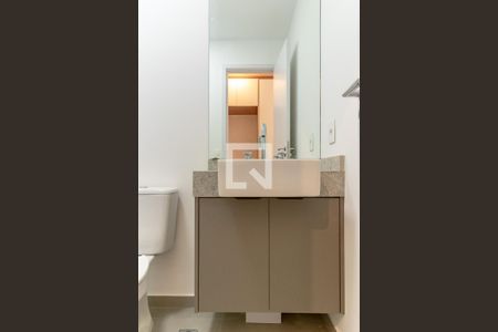 Banheiro de apartamento para alugar com 1 quarto, 24m² em Moema, São Paulo