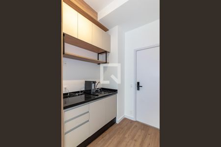 Cozinha de apartamento para alugar com 1 quarto, 24m² em Moema, São Paulo