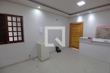 Sala de apartamento para alugar com 2 quartos, 75m² em Cascadura, Rio de Janeiro