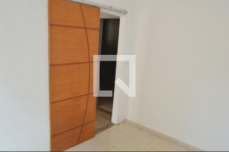 Quarto 1 de casa de condomínio à venda com 2 quartos, 50m² em Taquara, Rio de Janeiro