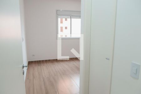 Quarto 2 de apartamento para alugar com 3 quartos, 90m² em Parque Esplanada, Embu das Artes