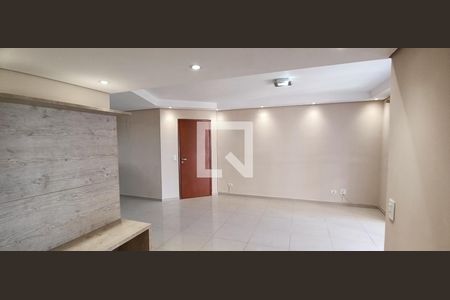 Sala de apartamento para alugar com 2 quartos, 117m² em Jardim Maria Rosa, Taboão da Serra