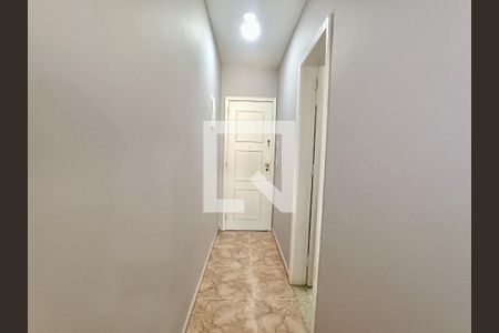 Apartamento à venda com 76m², 2 quartos e 1 vagaSala com cozinha americana