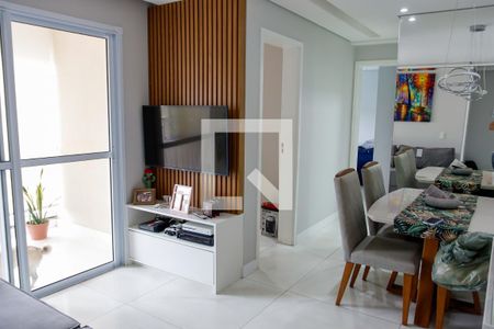 sala de apartamento para alugar com 2 quartos, 50m² em Jardim Roberto, Osasco