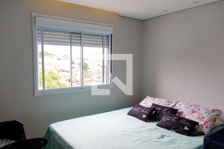 Quarto 2 de apartamento para alugar com 2 quartos, 50m² em Jardim Roberto, Osasco