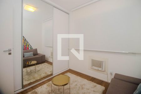 Quarto  de apartamento à venda com 2 quartos, 99m² em Passo D’areia, Porto Alegre