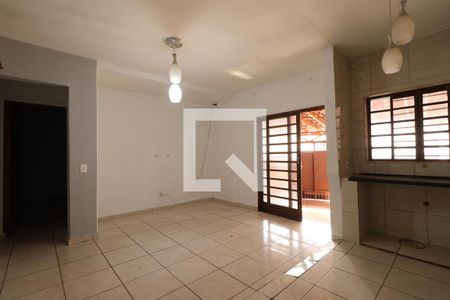 Sala 1 de casa para alugar com 2 quartos, 170m² em Campos Elíseos, Ribeirão Preto