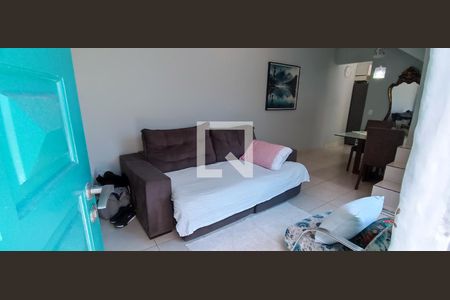 Sala de casa à venda com 4 quartos, 132m² em Jardim Beatriz, Taboão da Serra