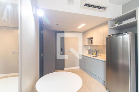 Studio de kitnet/studio para alugar com 1 quarto, 28m² em Rebouças, Curitiba