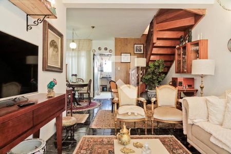 Sala de casa para alugar com 3 quartos, 150m² em Parque Sao Domingos, São Paulo