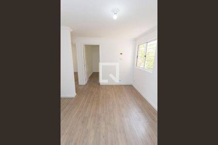 Sala de apartamento para alugar com 2 quartos, 52m² em Jardim Maringa, São Paulo