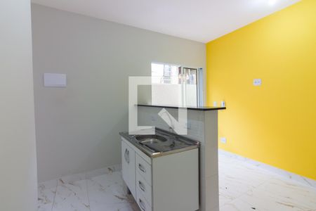 Cozinha e Área de Serviço de casa para alugar com 1 quarto, 26m² em Umuarama, Osasco