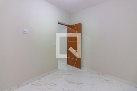 Quarto  de casa para alugar com 1 quarto, 26m² em Umuarama, Osasco