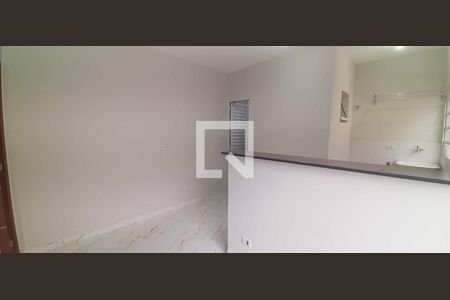 Casa para alugar com 1 quarto, 26m² em Umuarama, Osasco