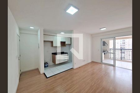 Sala  de apartamento à venda com 2 quartos, 68m² em Jardim Flor da Montanha, Guarulhos