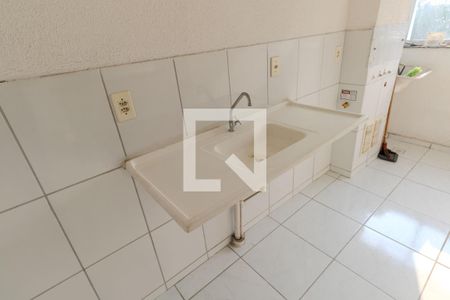 Apartamento para alugar com 45m², 2 quartos e 1 vaga Apartamento para alugar com 45m², 2 quartos e 1 vagaCozinha e Área de Serviço