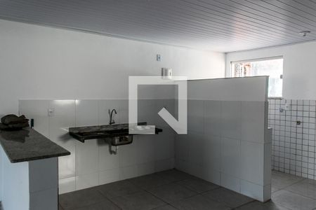 Cozinha de casa para alugar com 2 quartos, 90m² em Itapuã, Salvador