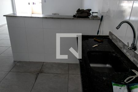 Cozinha de casa para alugar com 2 quartos, 90m² em Itapuã, Salvador