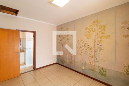 Casa de condomínio à venda com 350m², 4 quartos e 4 vagas Casa de condomínio à venda com 350m², 4 quartos e 4 vagasSuíte 03