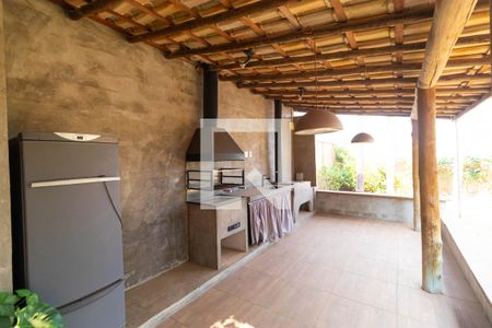 Casa de condomínio à venda com 350m², 4 quartos e 4 vagas Casa de condomínio à venda com 350m², 4 quartos e 4 vagasÁrea Gourmet