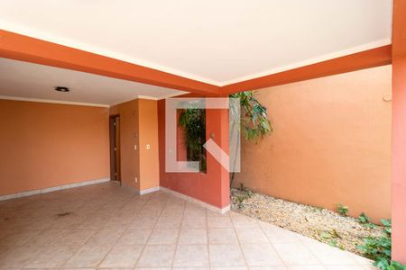 Casa de condomínio à venda com 350m², 4 quartos e 4 vagas Casa de condomínio à venda com 350m², 4 quartos e 4 vagasÁrea Gourmet