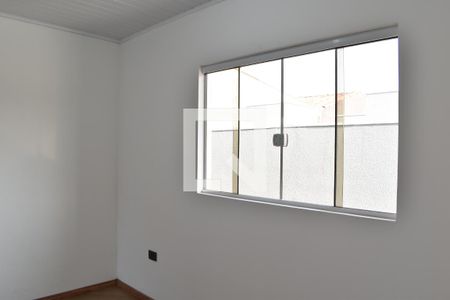 Quarto 2 de casa para alugar com 2 quartos, 77m² em Ganchinho, Curitiba