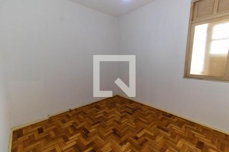 Quarto de apartamento à venda com 2 quartos, 65m² em São Domingos, Niterói