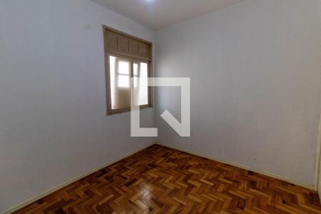 Quarto de apartamento à venda com 2 quartos, 65m² em São Domingos, Niterói