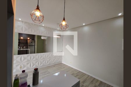 Sala de apartamento para alugar com 2 quartos, 56m² em Jardim São Luiz, Ferraz de Vasconcelos