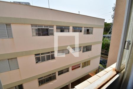 Sala - Vista de apartamento à venda com 2 quartos, 63m² em Vila Itapura, Campinas