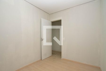 Quarto 2 de apartamento à venda com 2 quartos, 47m² em Jardim Las Vegas, Guarulhos