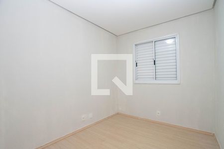 Quarto 2 de apartamento à venda com 2 quartos, 47m² em Jardim Las Vegas, Guarulhos