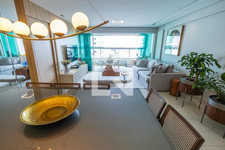 Apartamento à venda com 125m², 4 quartos e 2 vagasSala