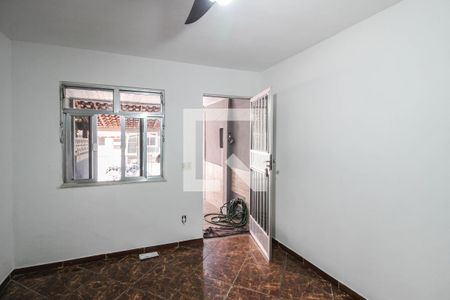 Sala de casa de condomínio para alugar com 2 quartos, 150m² em Jardim Canaa, Nova Iguaçu