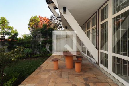 Varanda da Sala de casa à venda com 4 quartos, 314m² em Jardim Leonor, São Paulo