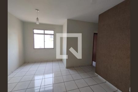 Sala de apartamento à venda com 3 quartos, 70m² em Milionários, Belo Horizonte