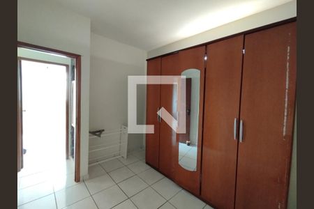 Quarto de apartamento à venda com 3 quartos, 70m² em Milionários, Belo Horizonte