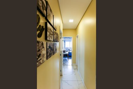 Corredor de apartamento à venda com 3 quartos, 92m² em Vila Andrade, São Paulo