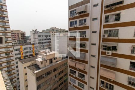 Vista da Sala de apartamento para alugar com 2 quartos, 136m² em Icaraí, Niterói