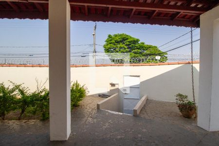 Vista da Sala de casa para alugar com 2 quartos, 139m² em Jardim Maria Eugenia, Sorocaba