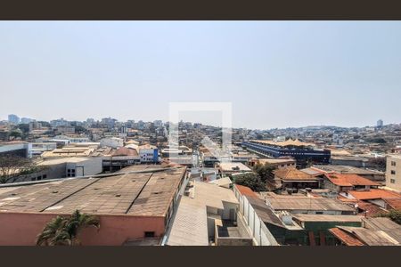 vista sala de apartamento à venda com 2 quartos, 65m² em Carlos Prates, Belo Horizonte