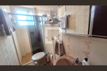 banheiro de apartamento à venda com 2 quartos, 65m² em Carlos Prates, Belo Horizonte