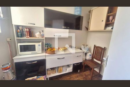 Quarto de Serviço de apartamento à venda com 2 quartos, 65m² em Carlos Prates, Belo Horizonte