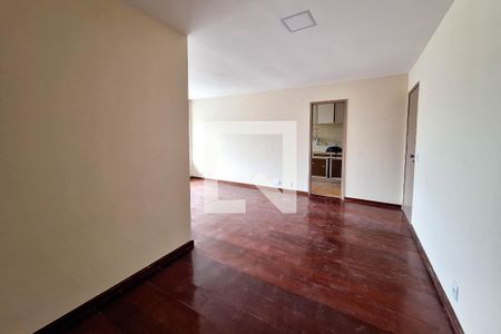 Sala de apartamento à venda com 2 quartos, 70m² em Icaraí, Niterói